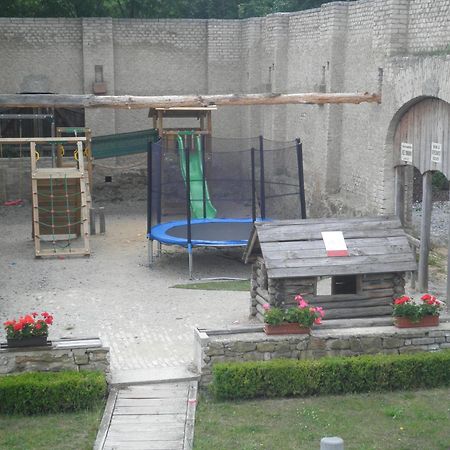Penzion Ve Stoleti Lodenice Exterior photo